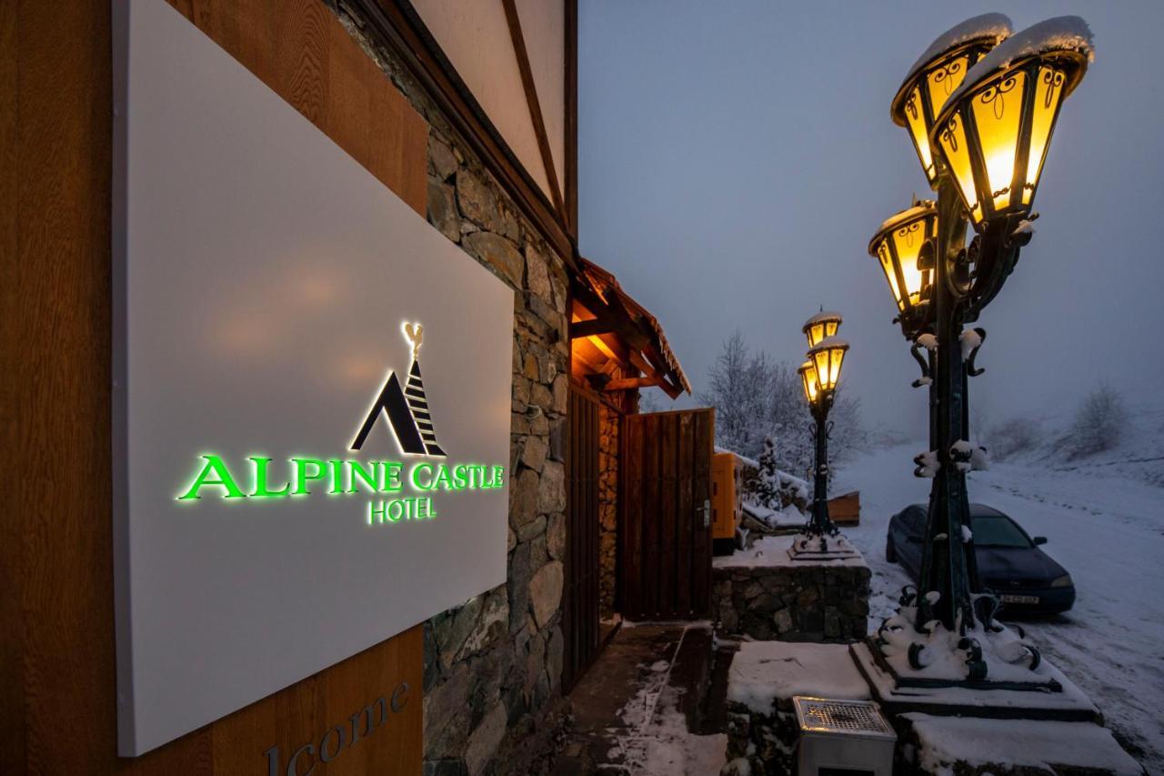 דיליג'אן Alpine Castle Hotel מראה חיצוני תמונה