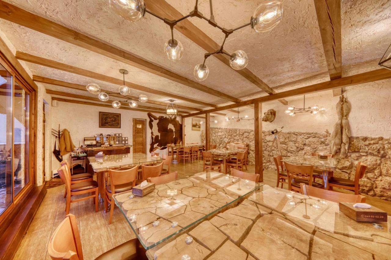 דיליג'אן Alpine Castle Hotel מראה חיצוני תמונה
